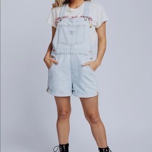 LEVI Vintage Shortalls NWT
